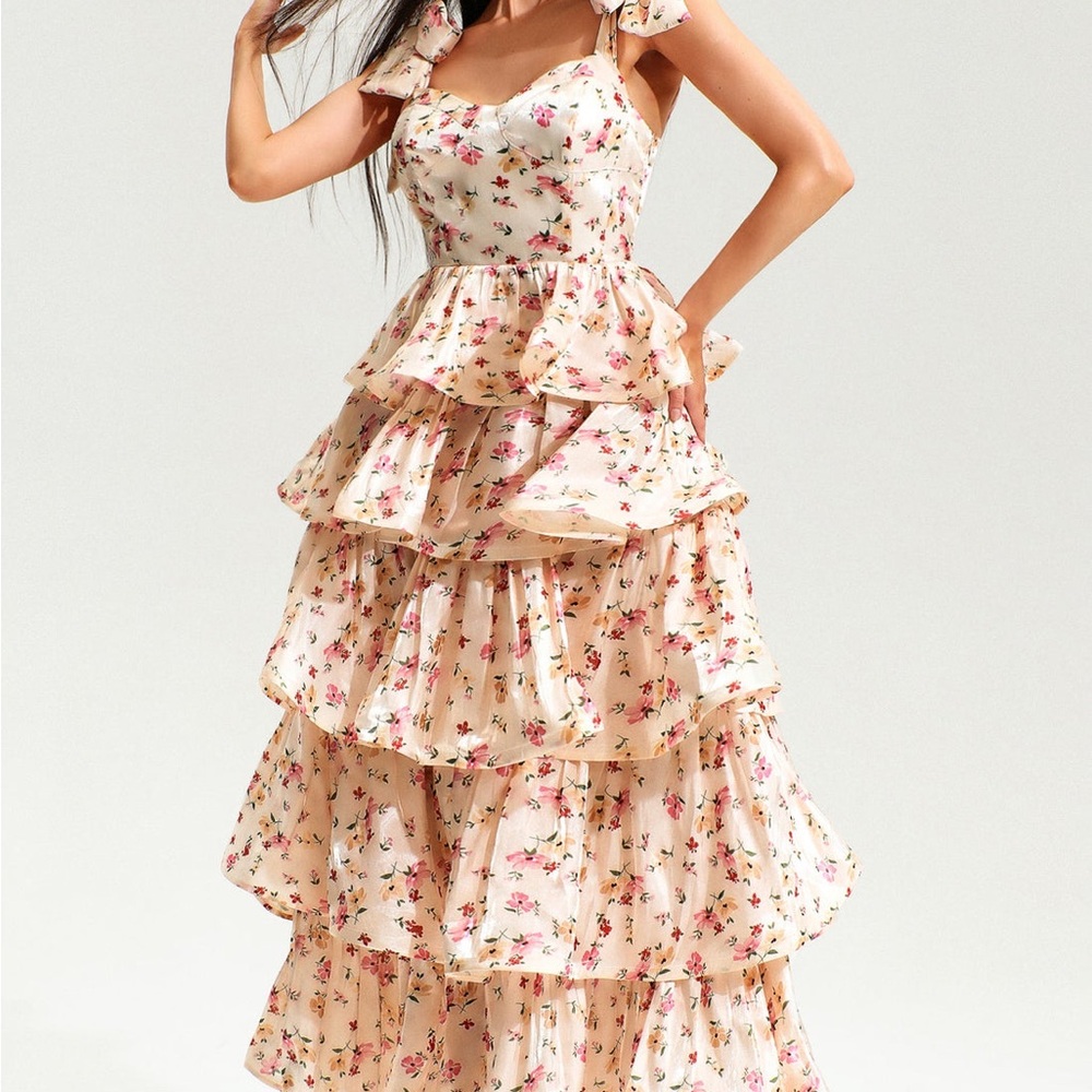 Jardinvue Ruffled Floral Satin Stacked Dress